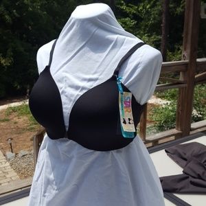 Squareback Spanx wireless showgirls bra, NWT